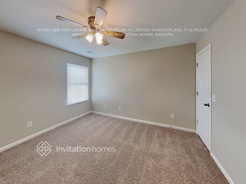 Building Photo - 5870 Ridge Stone Way