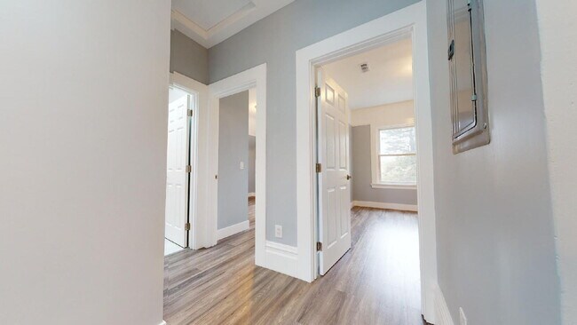 Building Photo - "Lake Street Victorian w/ Classic Charm & Modern Updates 3-Bed 2.5 Baths in one of SF's highly so...