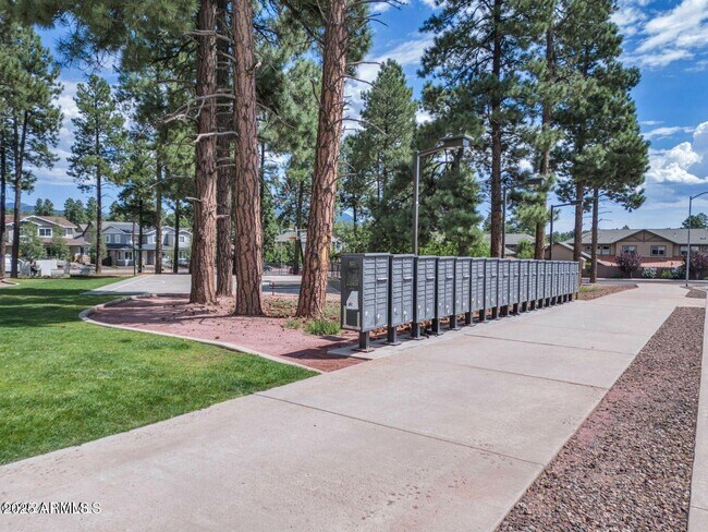 Building Photo - 2477 W Mission Timber Cir