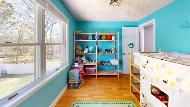 Building Photo - 11A Pearl St