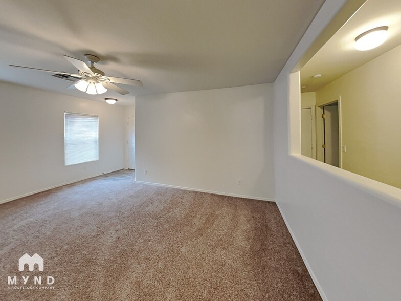 Building Photo - 22564 W Pima St