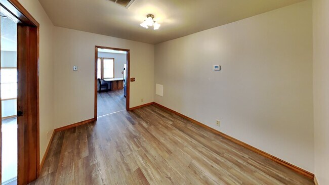 Building Photo - Welcome to this charming 3 bedroom house c...