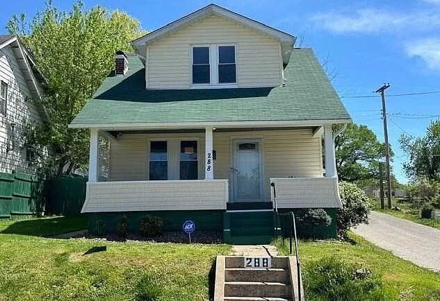 Building Photo - 288 S Walnut St