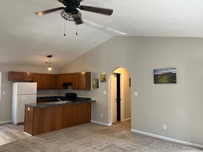 Building Photo - 822 Union Dell Ct