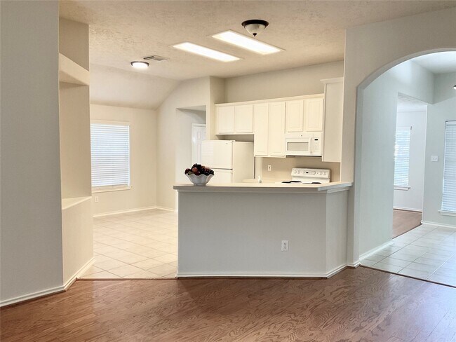 Building Photo - 67 Blackstar Pl
