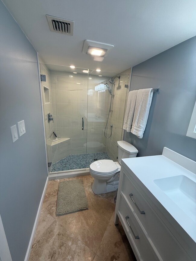 Building Photo - Hutchinson Island