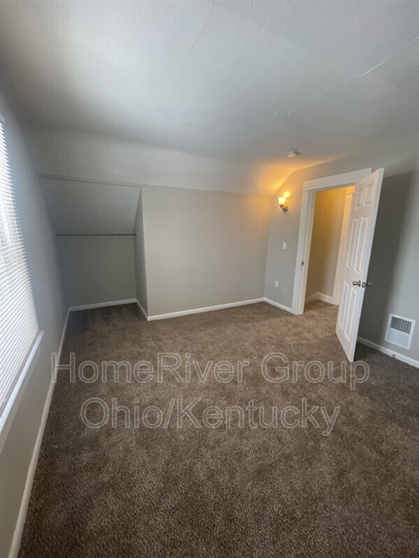 Building Photo - 2308 Fauver Ave