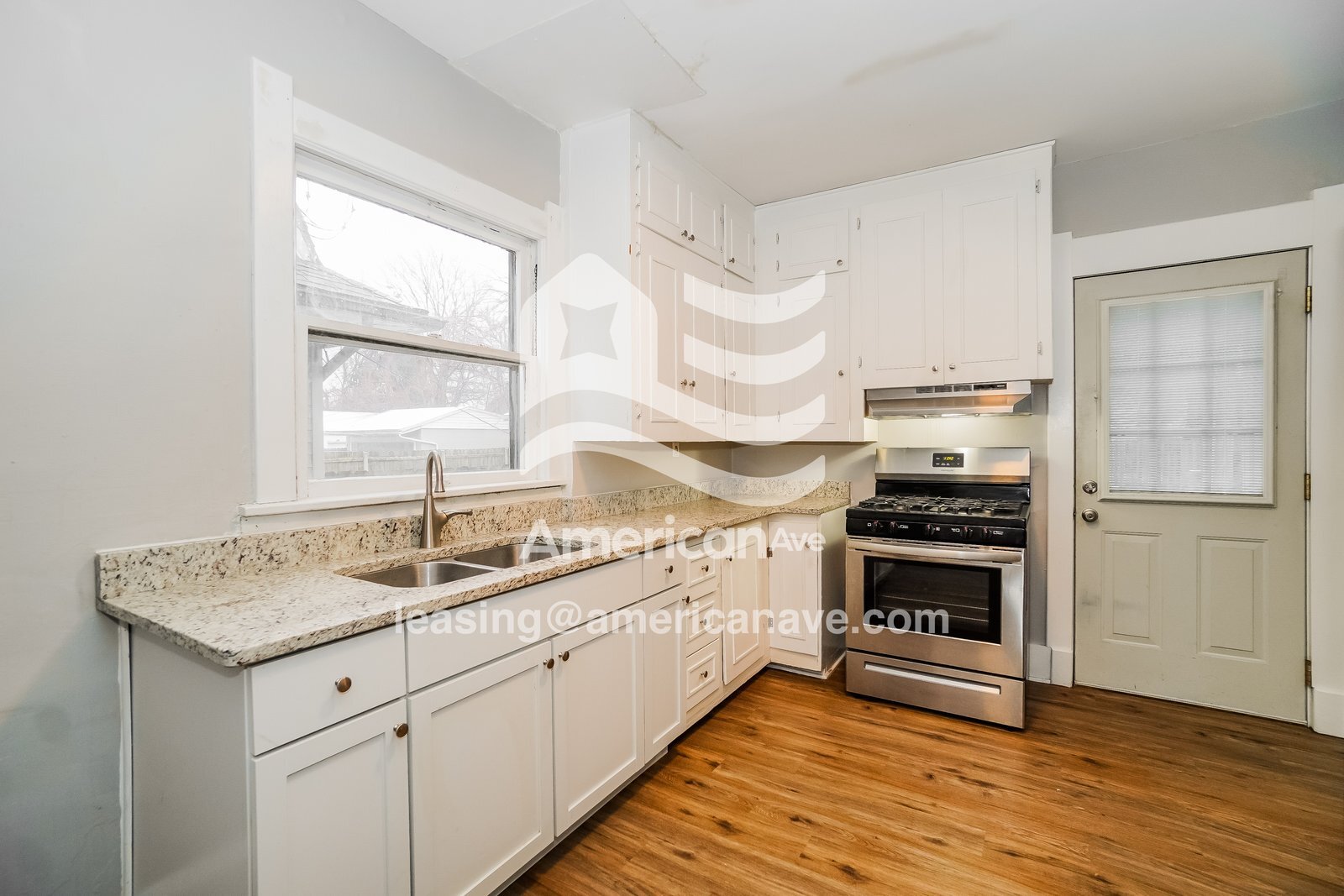 Building Photo - 514 Durango Dr