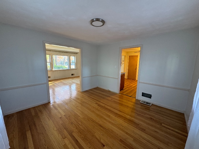 Building Photo - 21 High St