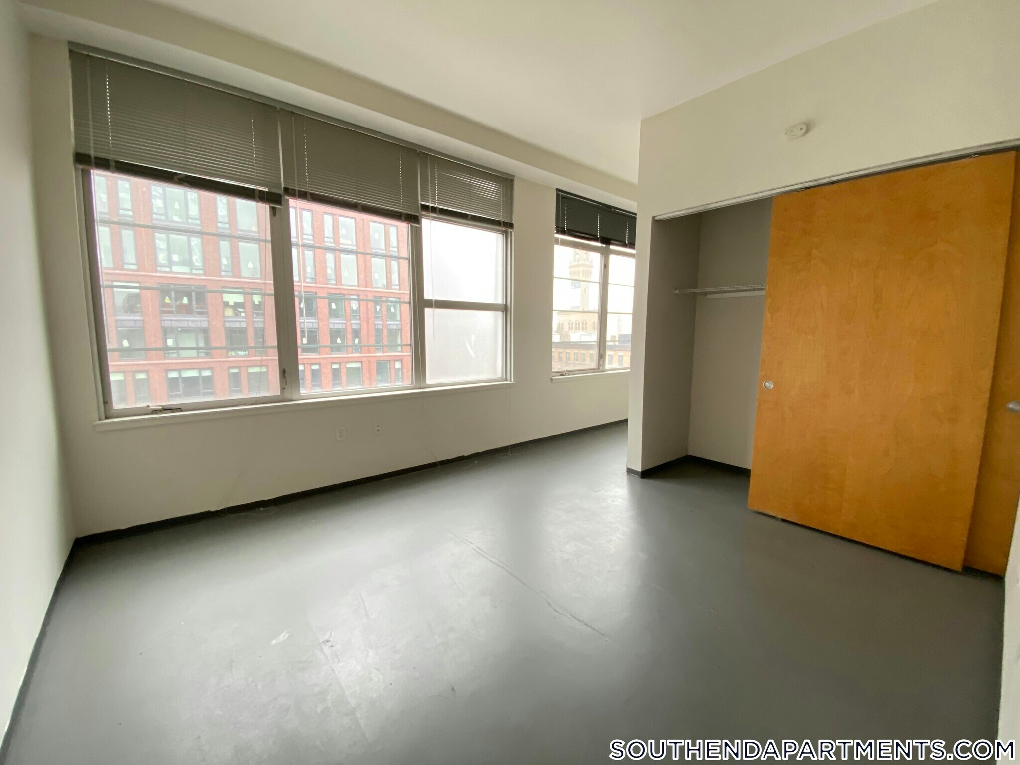 Building Photo - 160 E Berkeley St