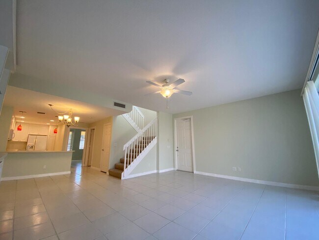 Building Photo - 7803 Bergamo Ave