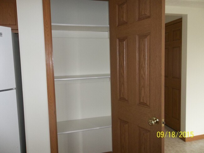 Building Photo - Pebblebrook Apartments 109