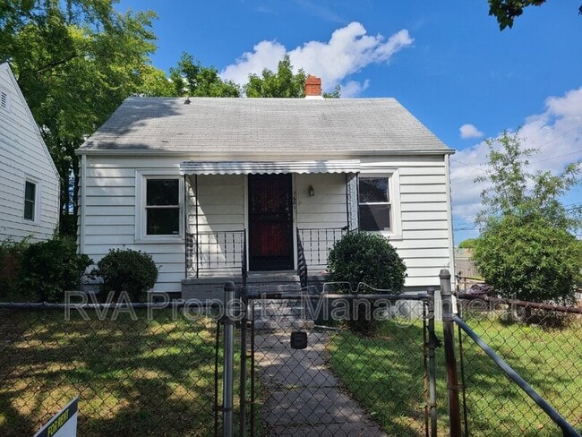 Building Photo - 1601 Albany Ave