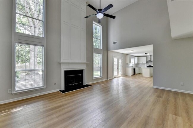 Building Photo - 340 Waddington Trail