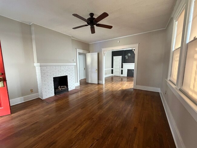 Building Photo - 1999 Peabody Ave