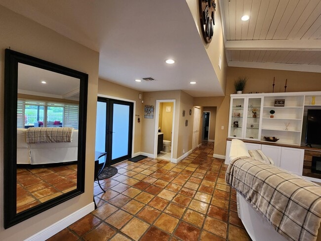 Building Photo - 7401 Corkwood Terrace