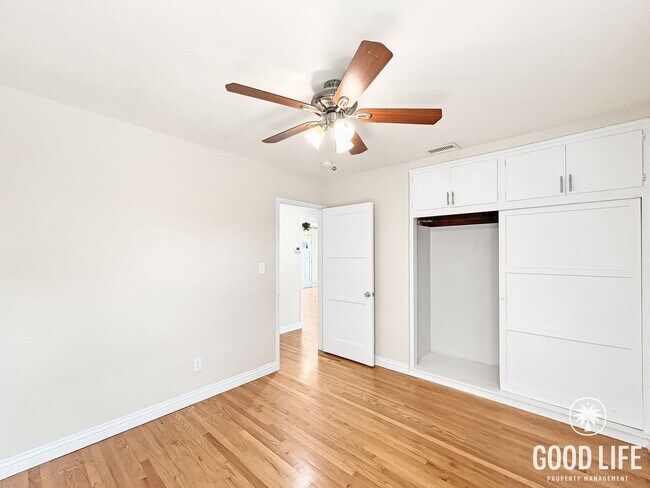 Building Photo - Charming 3BD/2BA w/ A/C, Attached Garage, and Large Yard in La Mesa!