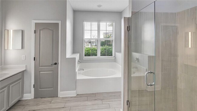 Building Photo - 3833 Siskin Dr