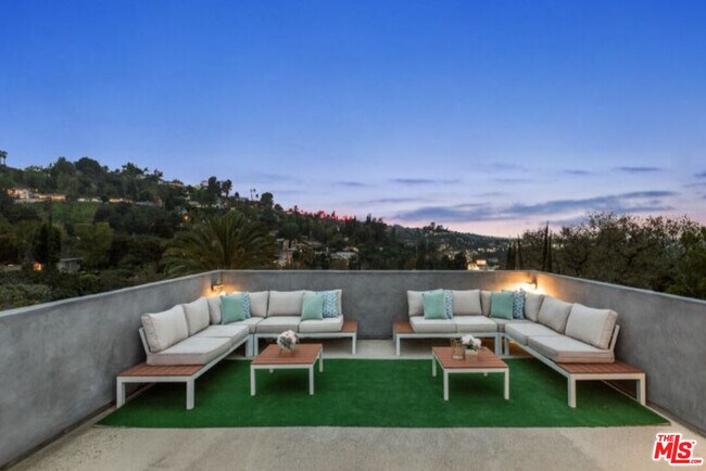 Building Photo - 3936 Farley Ct