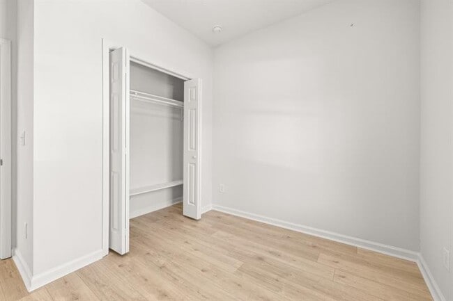 Building Photo - 4410 Ross Estates Ct SW