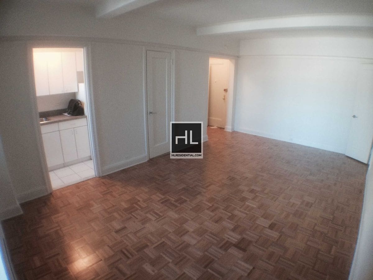 Building Photo - CRANBERRY STREET