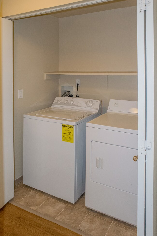 Forest Grove Apartments 5701 30th Ave SE Lacey WA 98503 Apartment