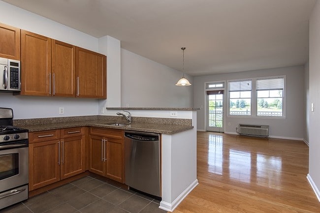 Building Photo - 4 Constellation Pl