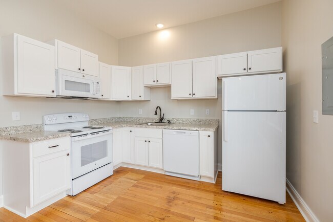 Building Photo - Broad St Lofts & Fitness Studio, LLC
