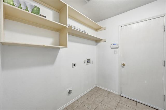 Building Photo - 421 Kingfisher Ln