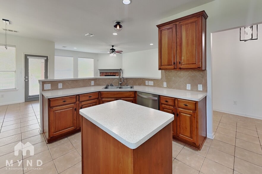Building Photo - 2809 Winding Shore Ln