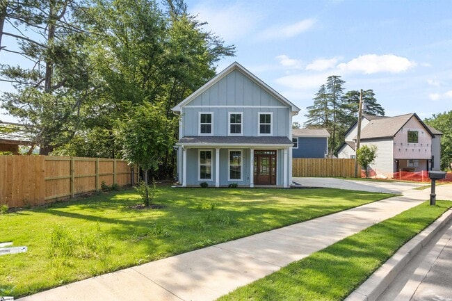 Building Photo - 401 Old Augusta Rd