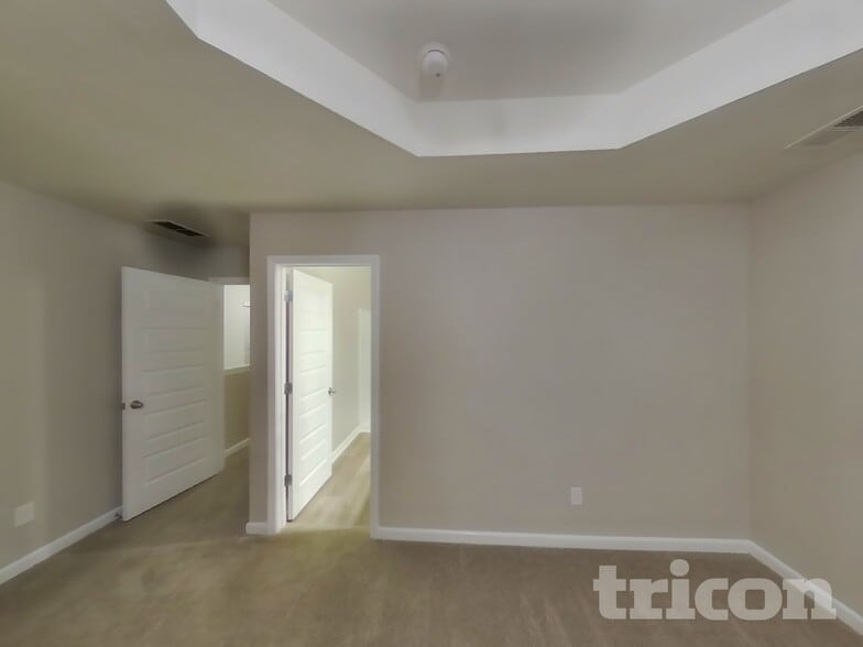 Building Photo - 394 Lossie Ln