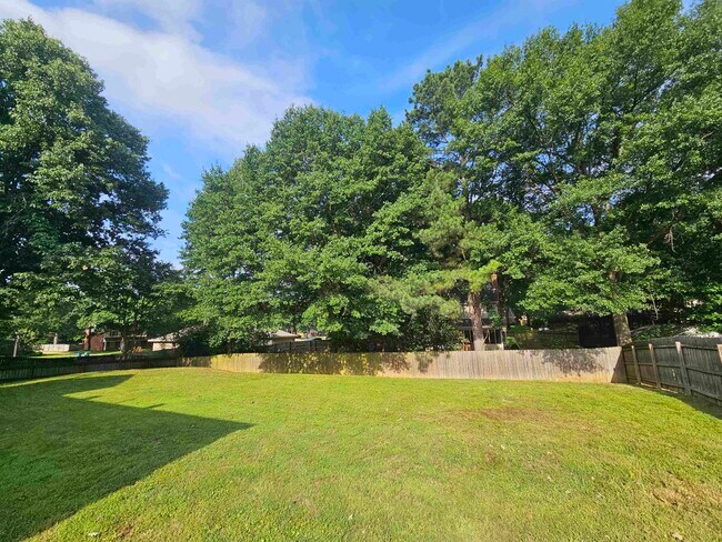 Building Photo - 2933 Billy Cross Dr