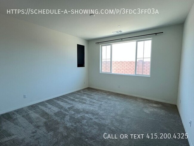 Building Photo - 1733 Old Wagon Dr