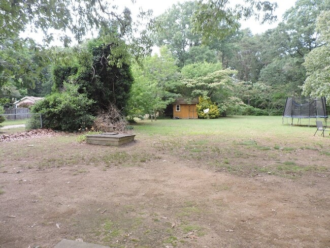 Building Photo - 7205 Bray Rd