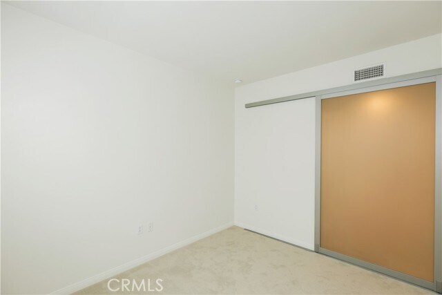 Building Photo - 138 Coralwood