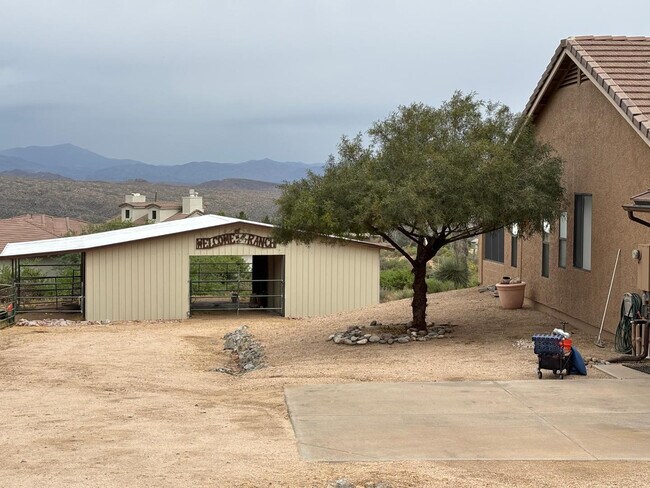 Building Photo - 43003 N Old Mine Rd