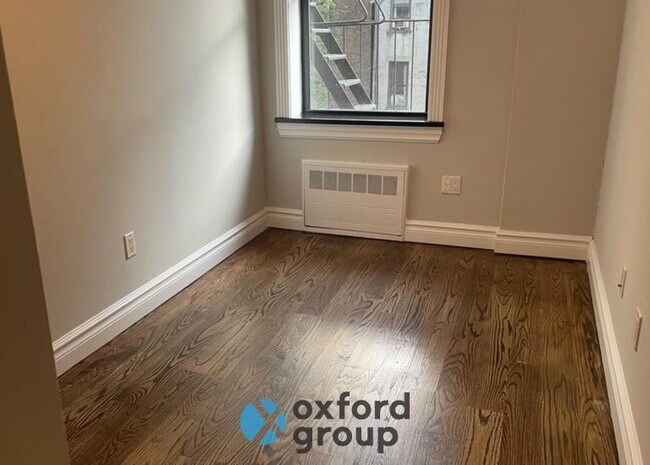 Building Photo - 3 bedroom in New York NY 10003