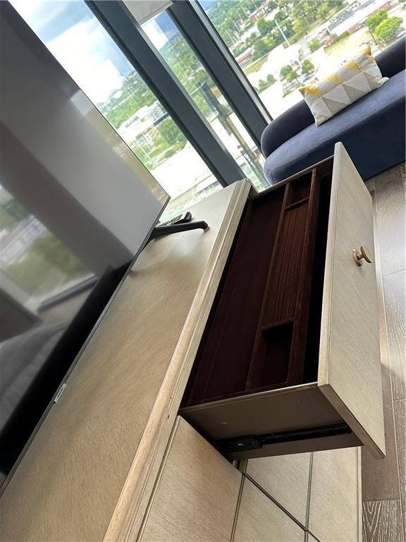 Building Photo - 788 West Marietta St NW