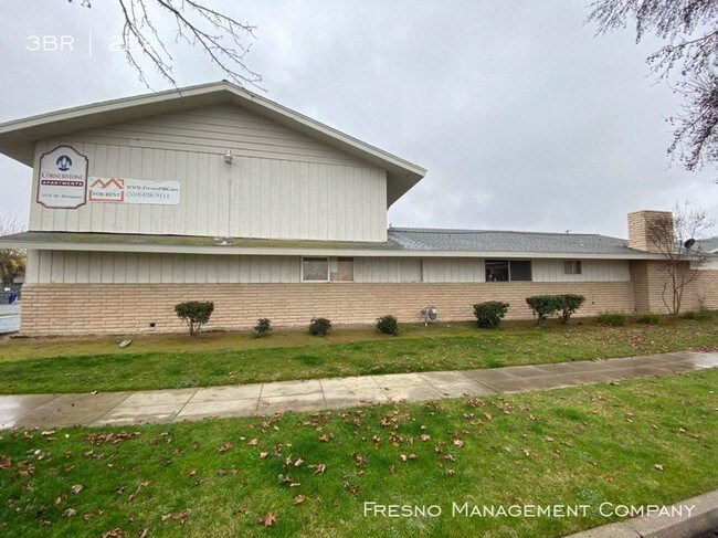 Building Photo - 1115 W Simpson Ave