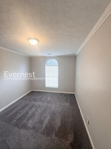 Building Photo - 1487 St Dunstans Rd
