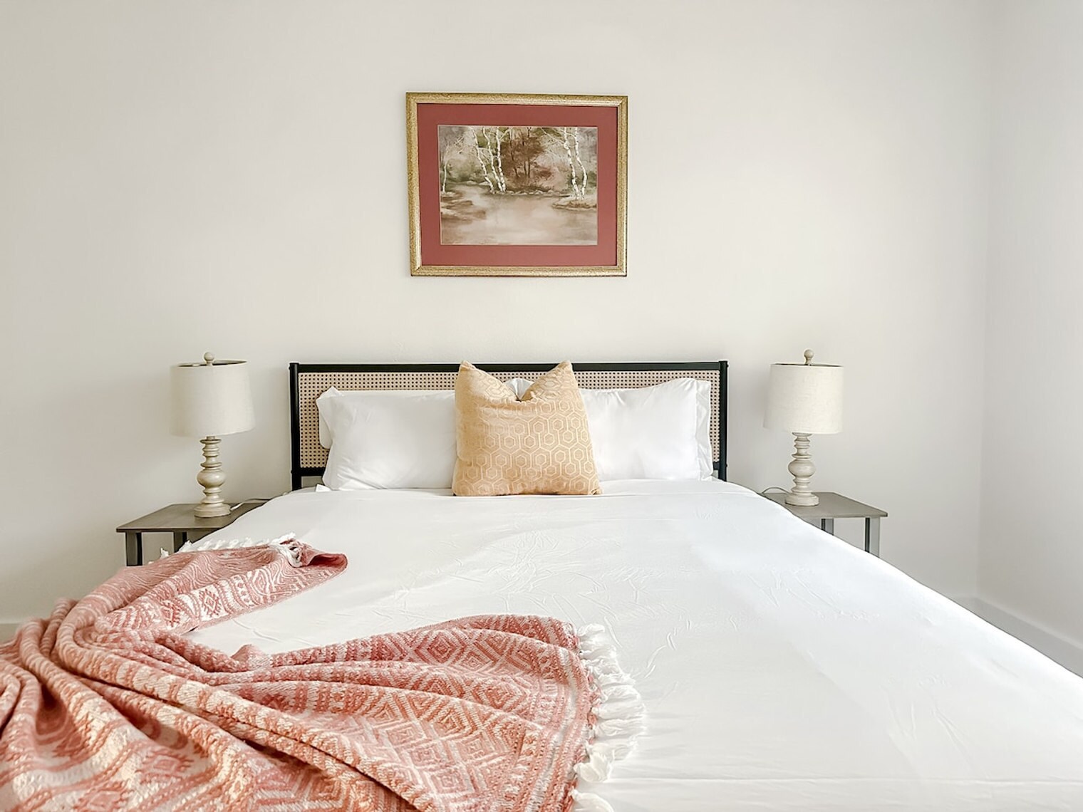 Building Photo - 1071 Clayton Ln