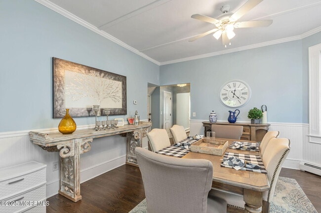 Building Photo - 353 Main St