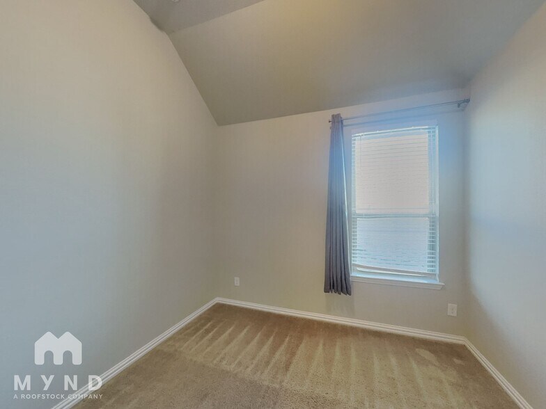 Building Photo - 1424 Bird Cherry Ln