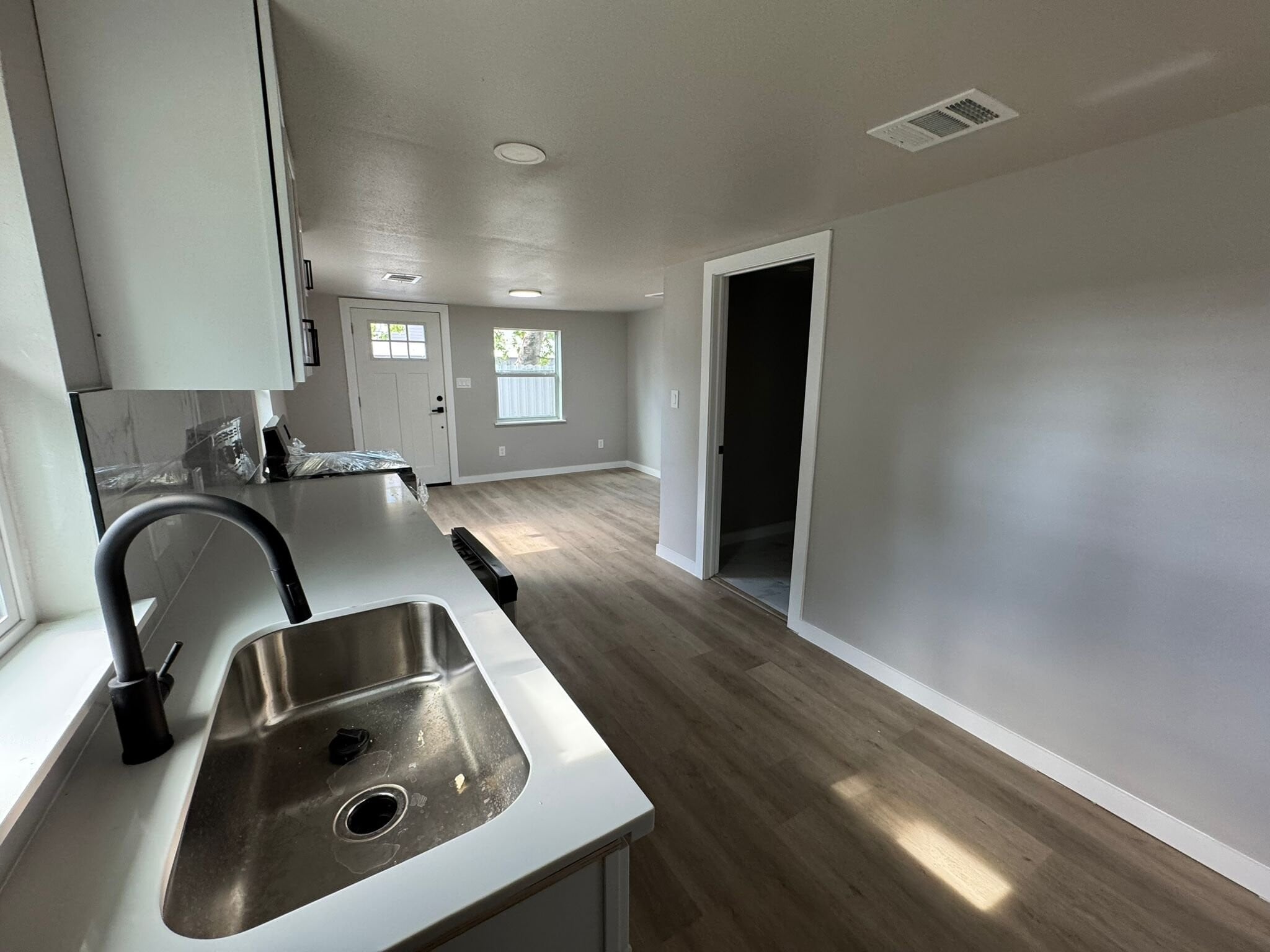 Building Photo - 3919 Elysian St