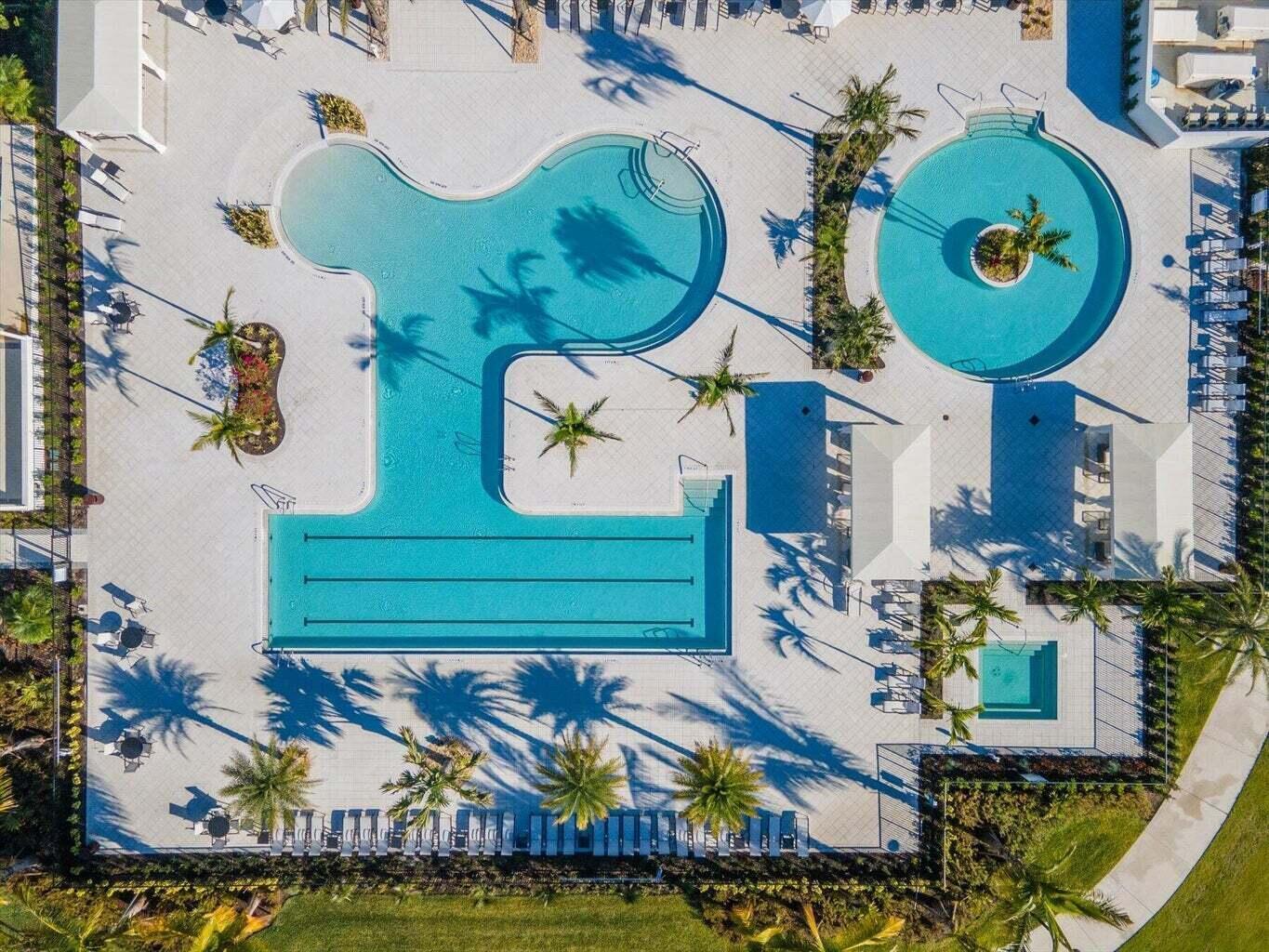 Building Photo - 16124 Key Biscayne Ln