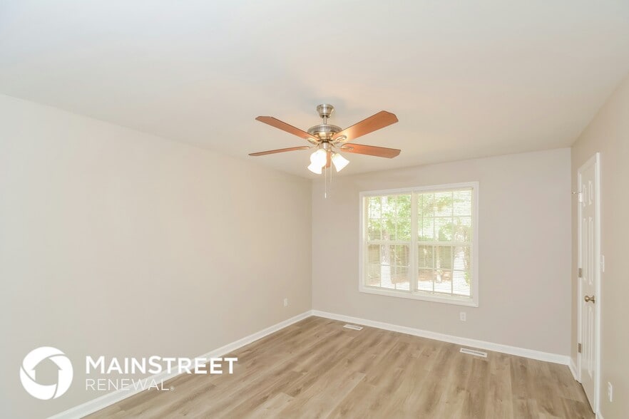 Building Photo - 152 Montesino Dr