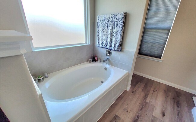 Building Photo - 24723 Bastiani Canvas Ln