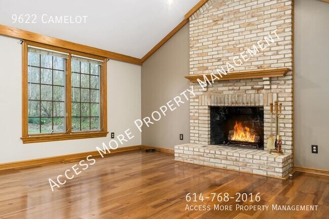 Building Photo - SPACIOUS & GRAND HOME IN PICKERINGTON!