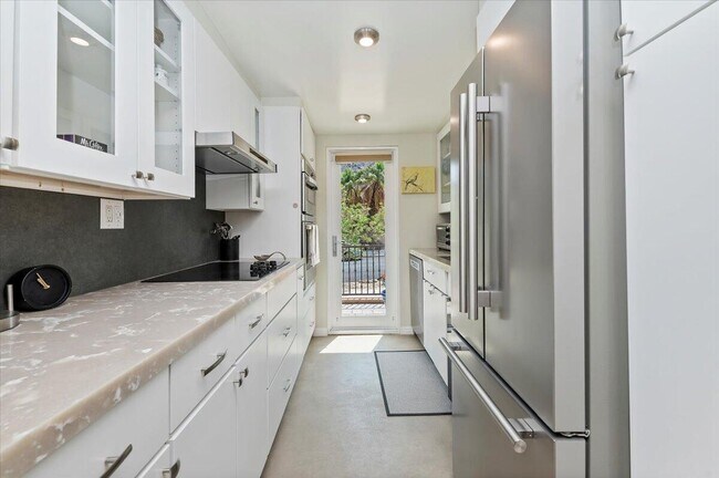 Building Photo - 54925 Avenida Ramirez